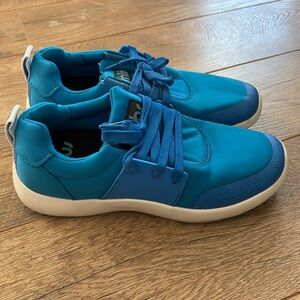 SNIBBS Women Spacecloud Work Sneakers Blue Water/Slip Resistant Shoes Size 8